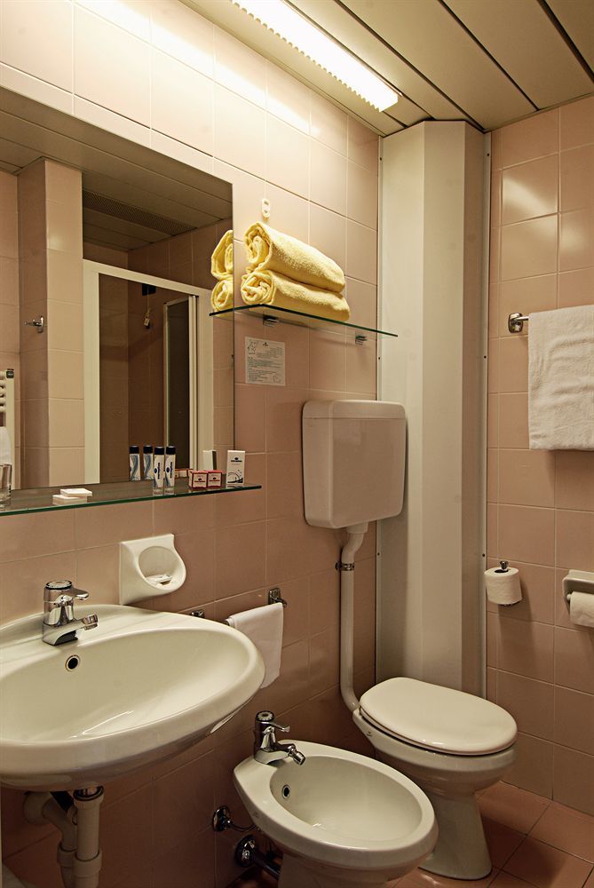 Hotel La Perla - Bike Garda (Verona)